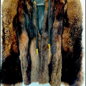 Stunning Fox Coat Size Medium